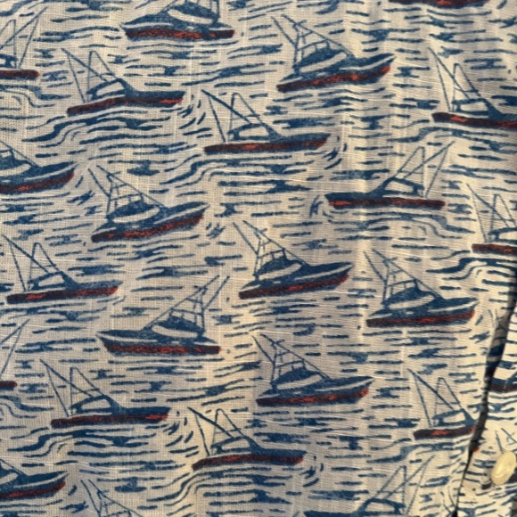 Vineyard Vines - Picture 2 of 4